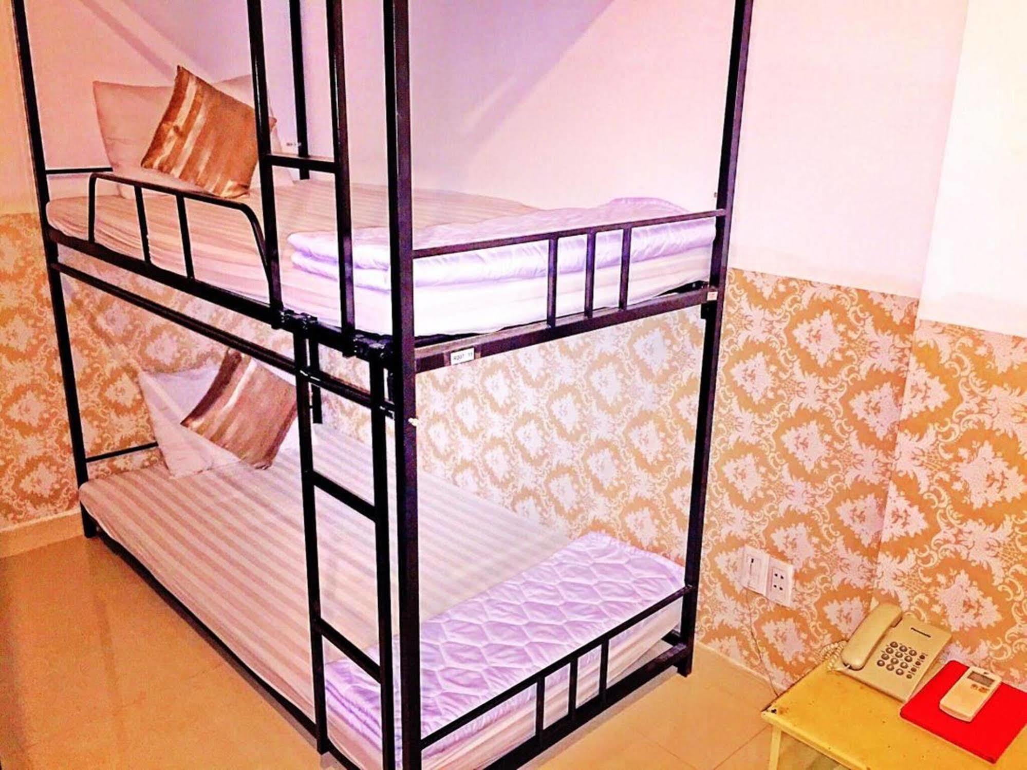 New Sunny Hotel Ho Chi Minh City Bagian luar foto