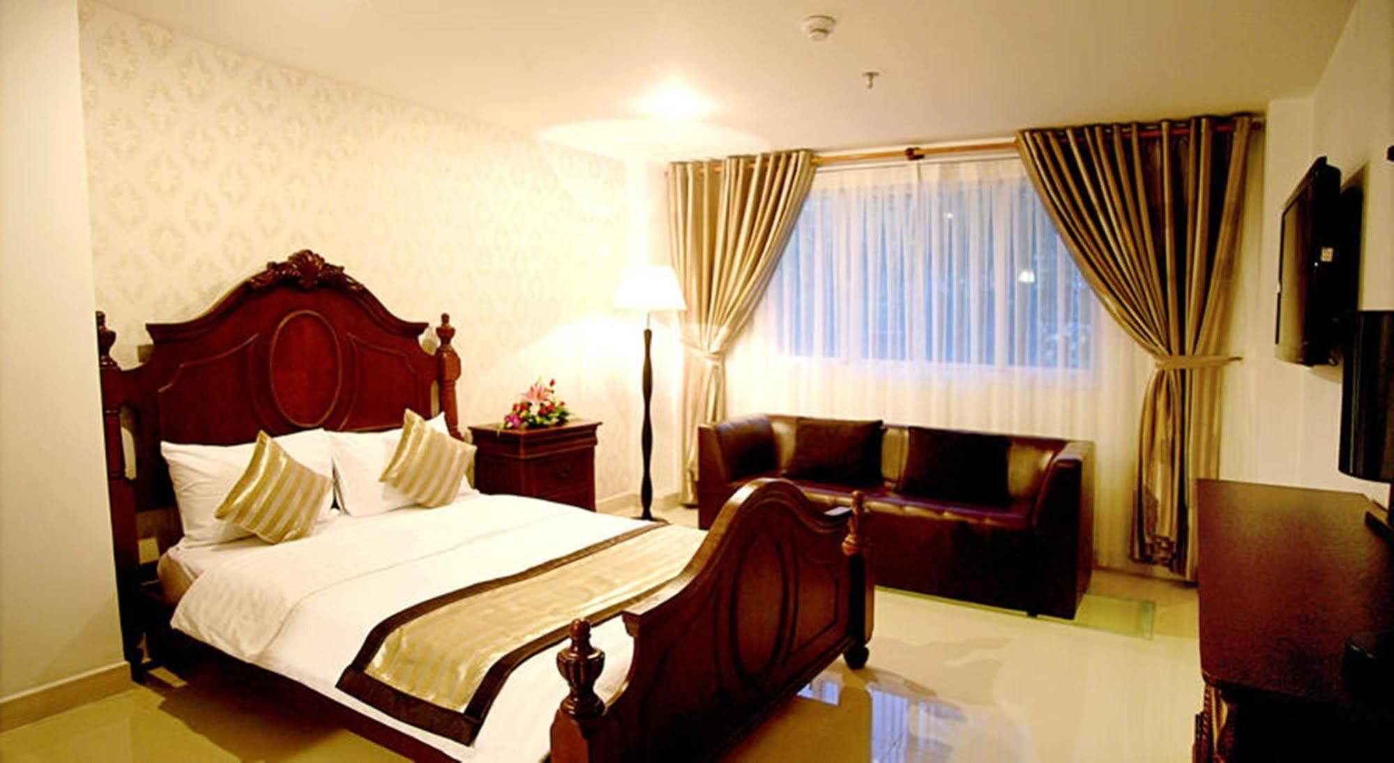 New Sunny Hotel Ho Chi Minh City Bagian luar foto