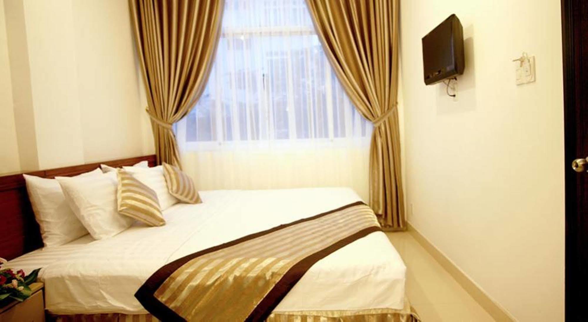 New Sunny Hotel Ho Chi Minh City Bagian luar foto